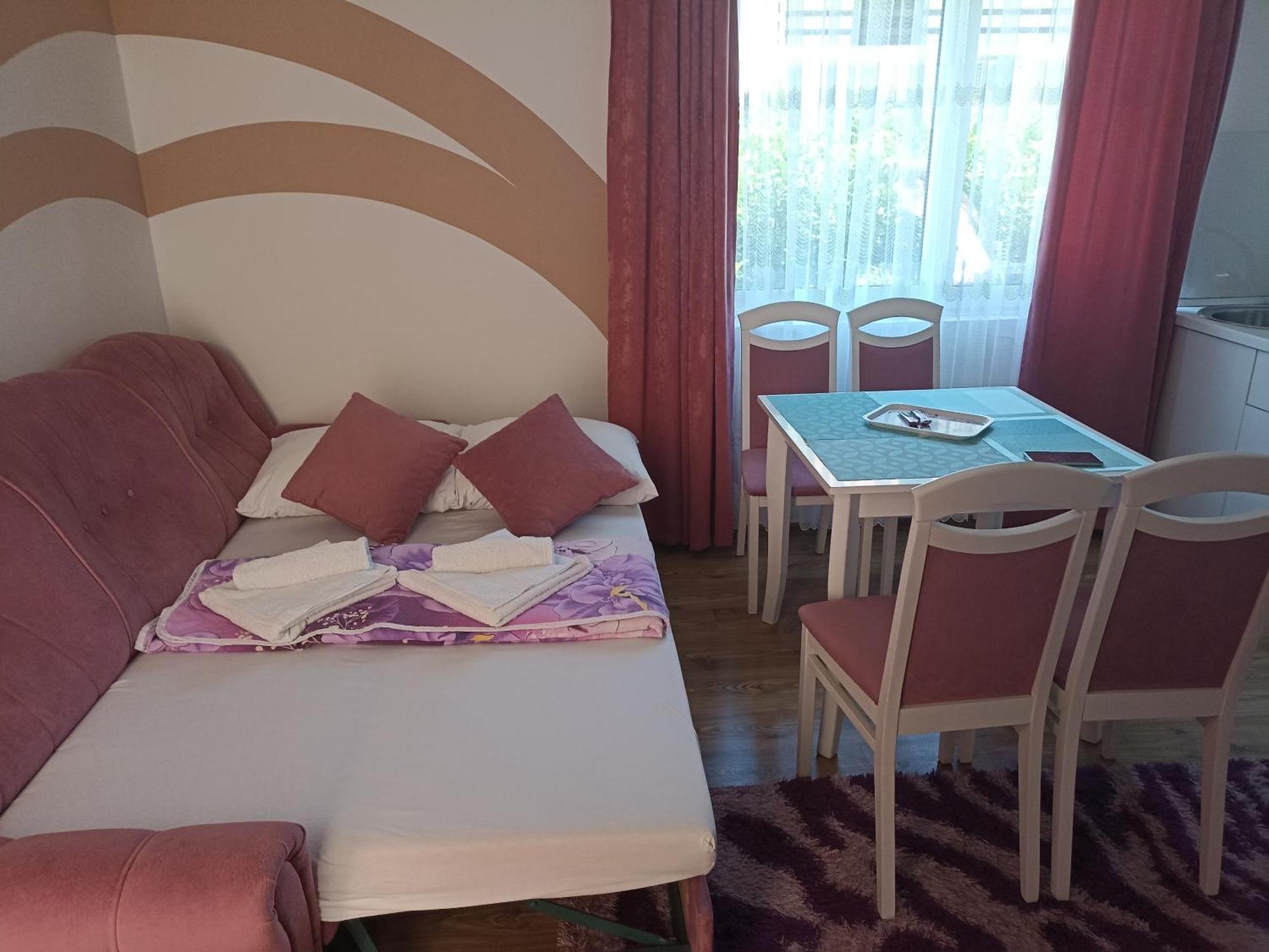 Apartmani Slađo Trebinje Ngoại thất bức ảnh