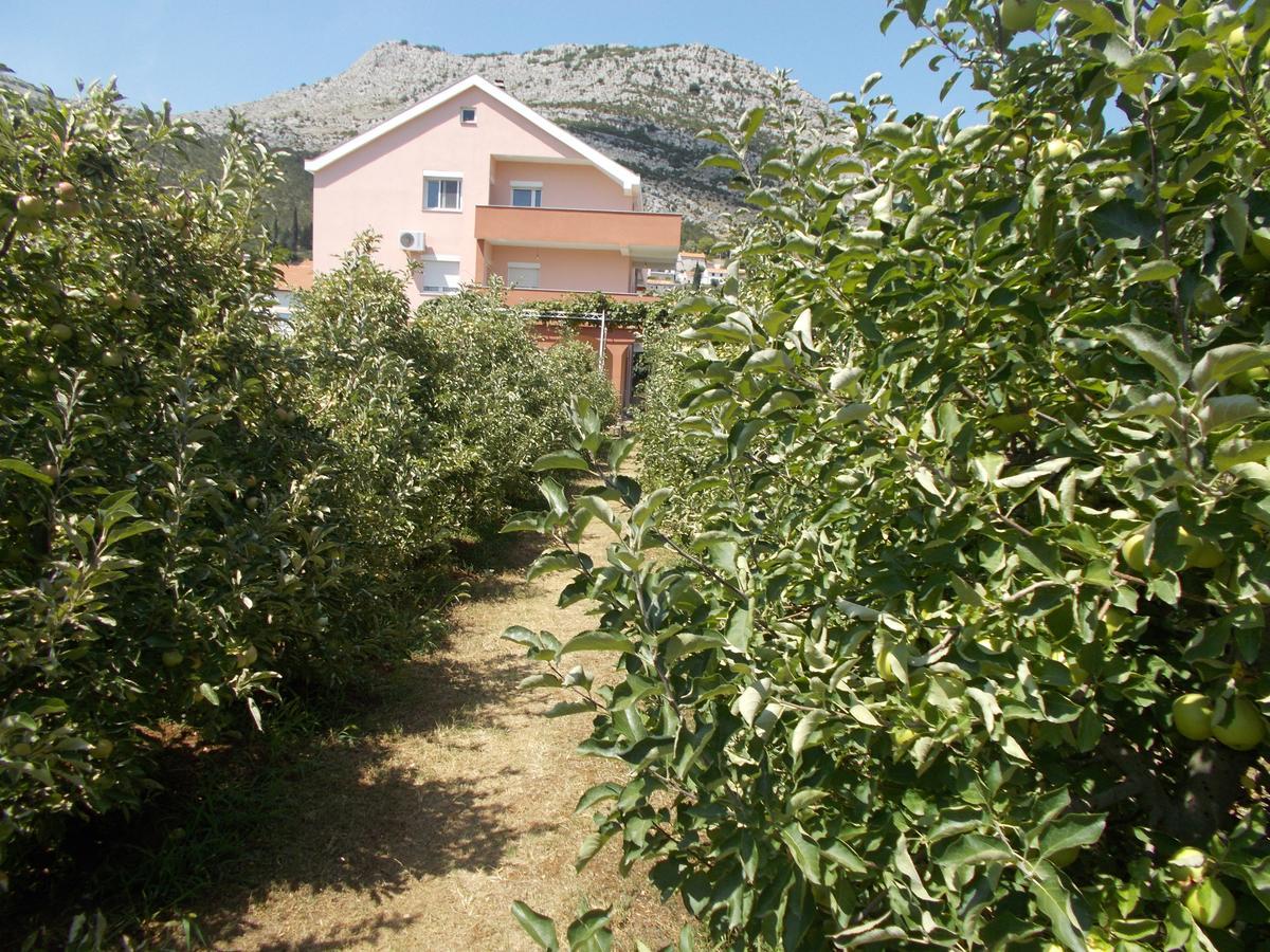 Apartmani Slađo Trebinje Ngoại thất bức ảnh